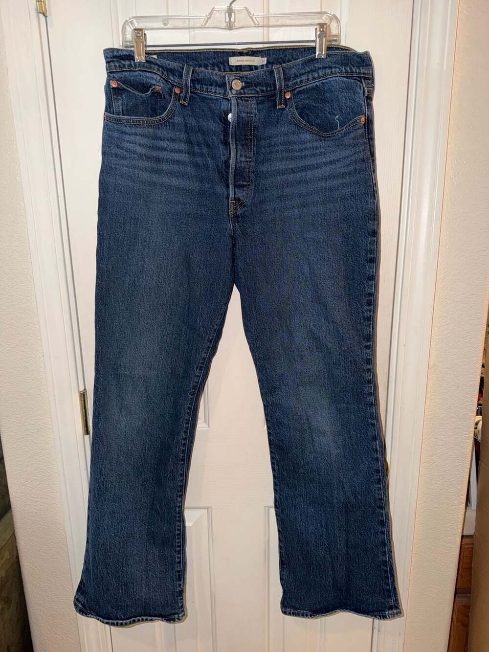 Levi's Wedgie Bootcut Jeans Size 32x32 Blue Wash